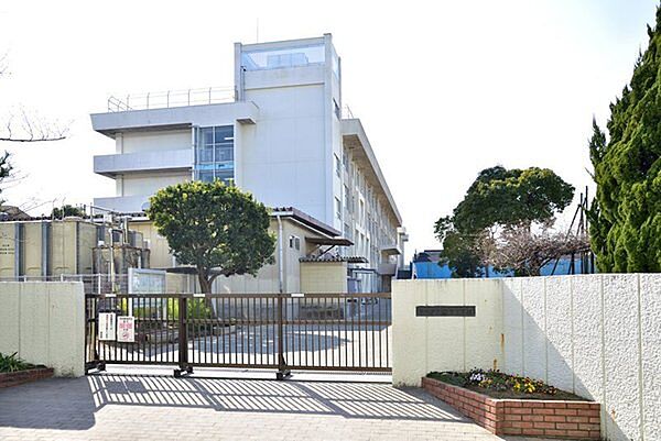 市川市立福栄中学校まで1118m