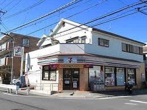 セブンイレブン市川新井3丁目店まで656m