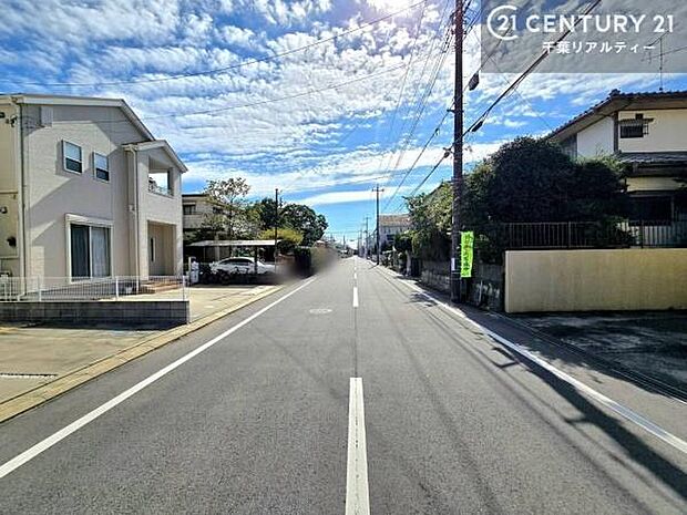 心ゆくまで現地をご覧いただけるよう、即日案内のご用意も整えております。お気軽にお問い合わせの上、理想の暮らしへの一歩をお進めください!