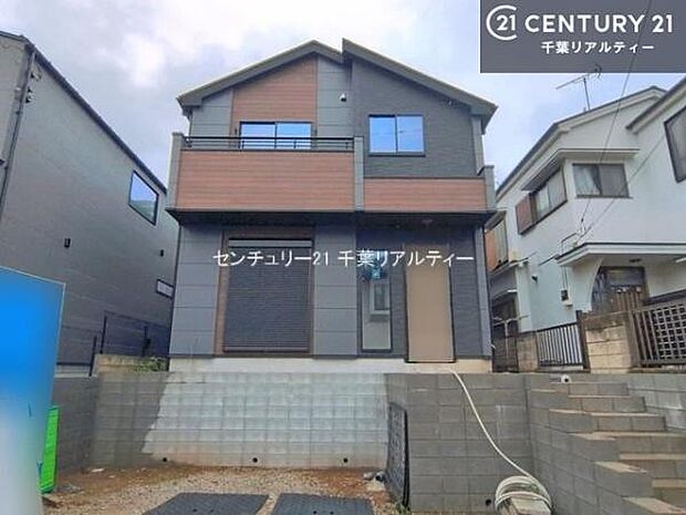 建築途中だからこそ分かる構造のしっかりさ。完成後は理想の住まいとしてお迎えします。これから仕上がる内装にも注目！新生活が楽しみになる住まいです。