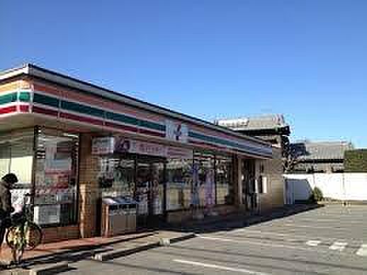セブンイレブン鎌ケ谷8丁目店まで472m
