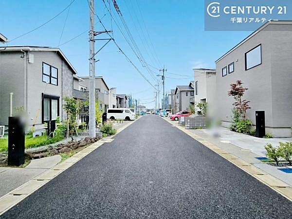 周辺環境や、お客様のご希望に合った物件も一緒にご案内を致します。住宅ローンアドバイザーによるご相談も承ります。当社はお問い合わせに即対応します！お待たせしません！
