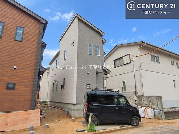 建築途中だからこそ分かる構造のしっかりさ。完成後は理想の住まいとしてお迎えします。これから仕上がる内装にも注目!新生活が楽しみになる住まいです。