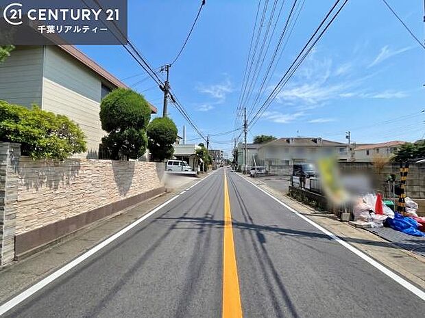 周辺環境や、お客様のご希望に合った物件も一緒にご案内を致します。住宅ローンアドバイザーによるご相談も承ります。当社はお問い合わせに即対応します!お待たせしません!