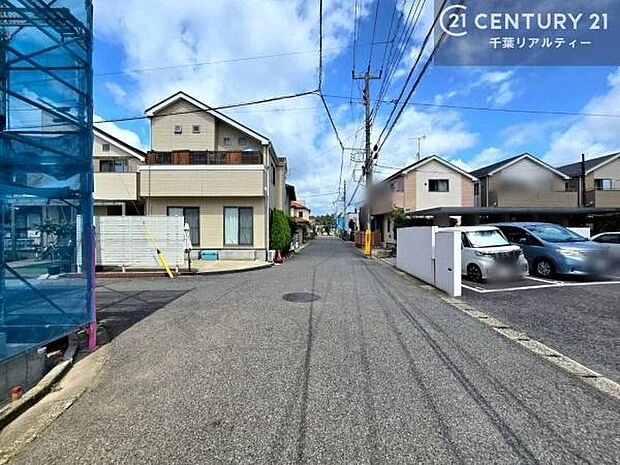周辺環境や、お客様のご希望に合った物件も一緒にご案内を致します。住宅ローンアドバイザーによるご相談も承ります。当社はお問い合わせに即対応します!お待たせしません!