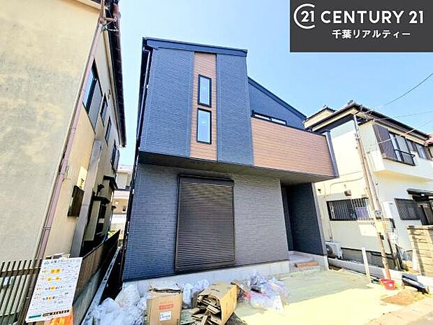 周辺環境や、お客様のご希望に合った物件も一緒にご案内を致します。住宅ローンアドバイザーによるご相談も承ります。当社はお問い合わせに即対応します!お待たせしません!
