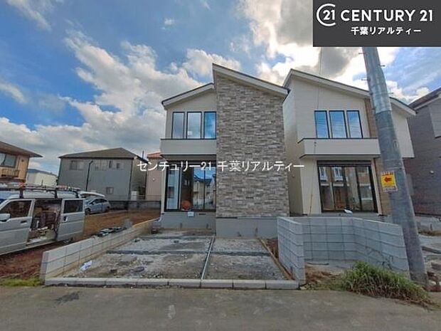 物件探しのご条件・ご要望・ご質問など、何なりと弊社スタッフまでお申し付けください!不動産に関することなら、どのようなことでも誠心誠意対応させて頂きます。
