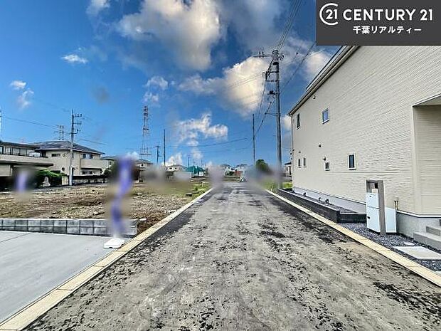 周辺環境や、お客様のご希望に合った物件も一緒にご案内を致します。住宅ローンアドバイザーによるご相談も承ります。当社はお問い合わせに即対応します!お待たせしません!