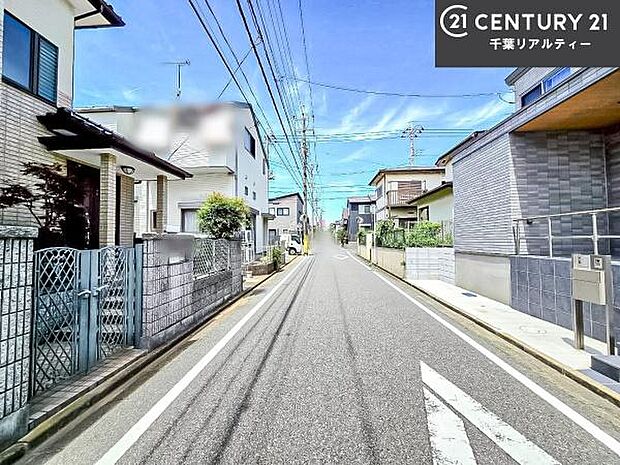 周辺環境や、お客様のご希望に合った物件も一緒にご案内を致します。住宅ローンアドバイザーによるご相談も承ります。当社はお問い合わせに即対応します!お待たせしません!