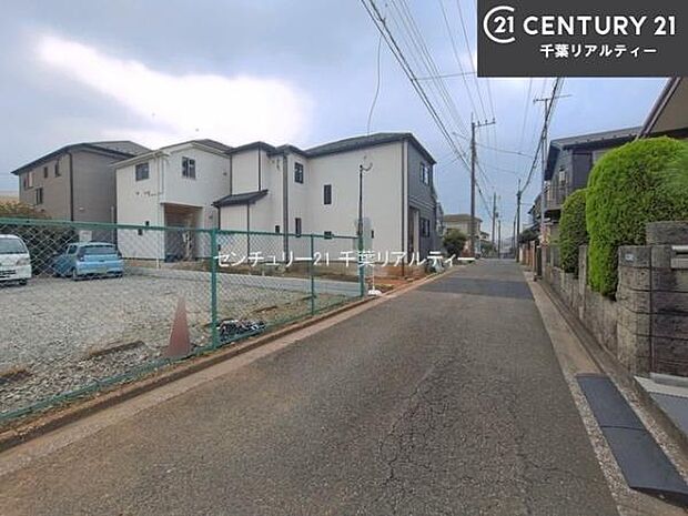周辺環境や、お客様のご希望に合った物件も一緒にご案内を致します。住宅ローンアドバイザーによるご相談も承ります。当社はお問い合わせに即対応します!お待たせしません!