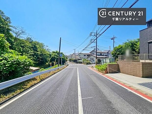 周辺環境や、お客様のご希望に合った物件も一緒にご案内を致します。住宅ローンアドバイザーによるご相談も承ります。当社はお問い合わせに即対応します!お待たせしません!