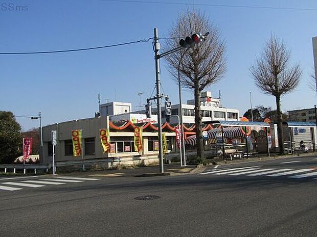 トップマートさつきが丘店まで457m