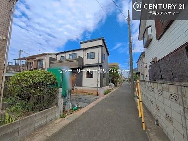 心ゆくまで現地をご覧いただけるよう、即日案内のご用意も整えております。お気軽にお問い合わせの上、理想の暮らしへの一歩をお進めください!