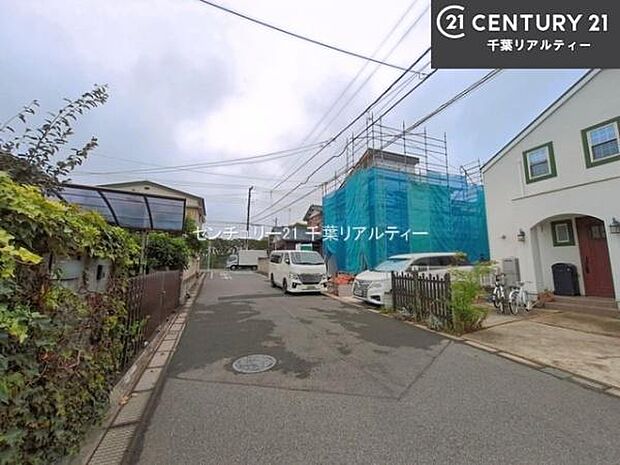 周辺環境や、お客様のご希望に合った物件も一緒にご案内を致します。住宅ローンアドバイザーによるご相談も承ります。当社はお問い合わせに即対応します!お待たせしません!