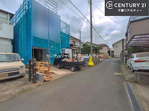 周辺環境や、お客様のご希望に合った物件も一緒にご案内を致します。住宅ローンアドバイザーによるご相談も承ります。当社はお問い合わせに即対応します!お待たせしません!
