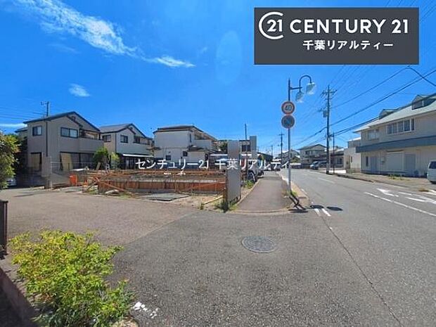周辺環境や、お客様のご希望に合った物件も一緒にご案内を致します。住宅ローンアドバイザーによるご相談も承ります。当社はお問い合わせに即対応します!お待たせしません!