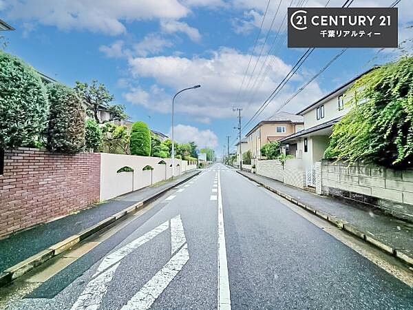 周辺環境や、お客様のご希望に合った物件も一緒にご案内を致します。住宅ローンアドバイザーによるご相談も承ります。当社はお問い合わせに即対応します！お待たせしません！