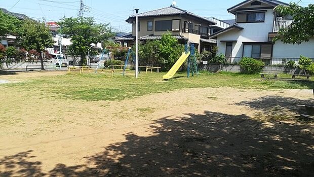 桜木東公園まで1434m