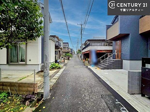 周辺環境や、お客様のご希望に合った物件も一緒にご案内を致します。住宅ローンアドバイザーによるご相談も承ります。当社はお問い合わせに即対応します!お待たせしません!