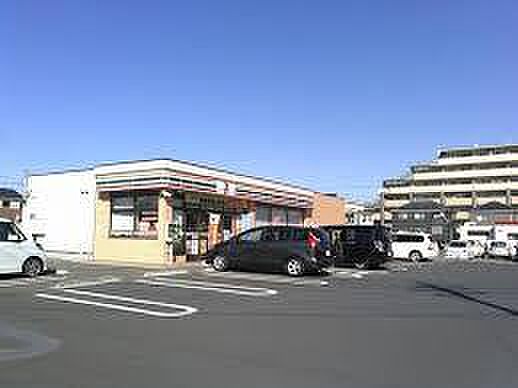 セブンイレブン四街道鷹の台店まで400m
