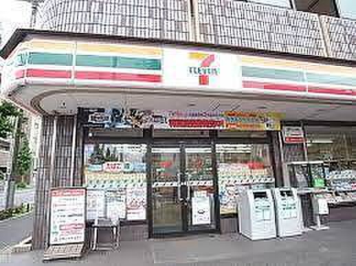 セブンイレブン船橋飯山満町2丁目店まで378m