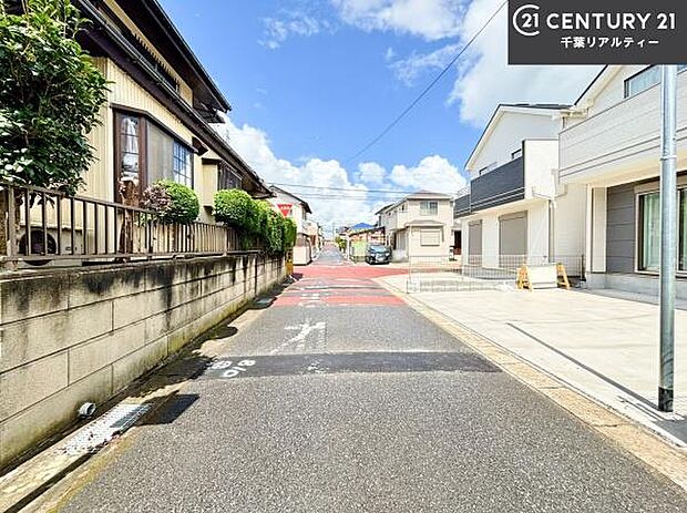 前面道路4.5m!陽当り良好な立地です。