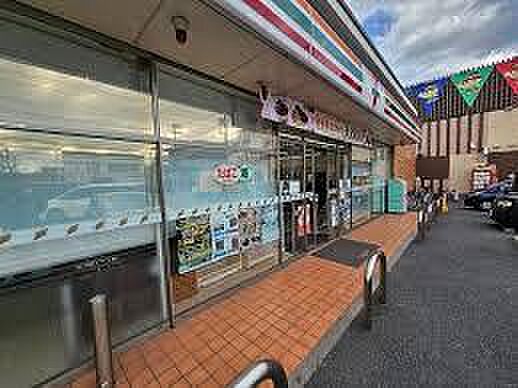セブンイレブン千葉東寺山町店まで550m
