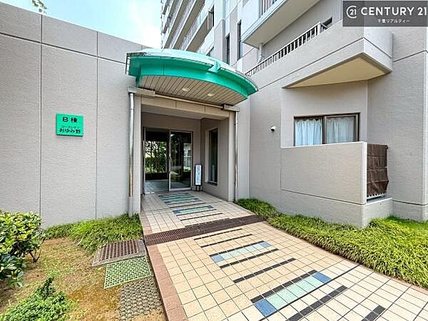 物件探しのご条件・ご要望・ご質問など、何なりと弊社スタッフまでお申し付けください！不動産に関することなら、どのようなことでも誠心誠意対応させて頂きます。