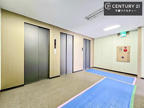 エレベーター完備で、日々の移動も快適。お疲れの日やお荷物の多い日でも、スムーズにご帰宅いただけます！