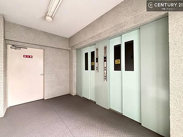 エレベーター完備で、日々の移動も快適。お疲れの日やお荷物の多い日でも、スムーズにご帰宅いただけます！
