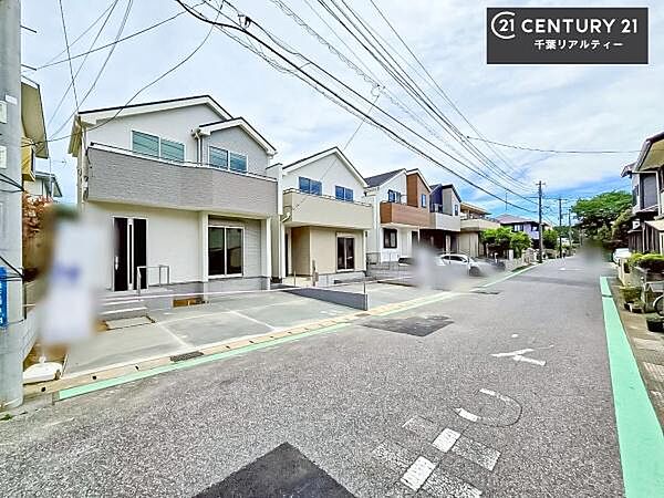 周辺環境や、お客様のご希望に合った物件も一緒にご案内を致します。住宅ローンアドバイザーによるご相談も承ります。当社はお問い合わせに即対応します！お待たせしません！