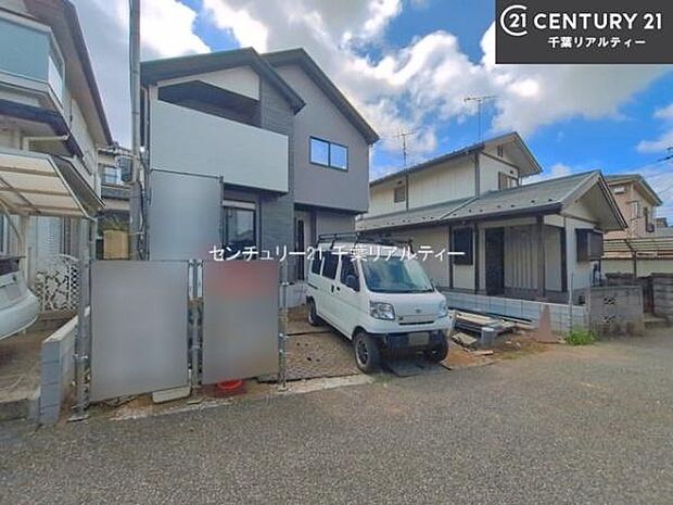 物件探しのご条件・ご要望・ご質問など、何なりと弊社スタッフまでお申し付けください！不動産に関することなら、どのようなことでも誠心誠意対応させて頂きます。