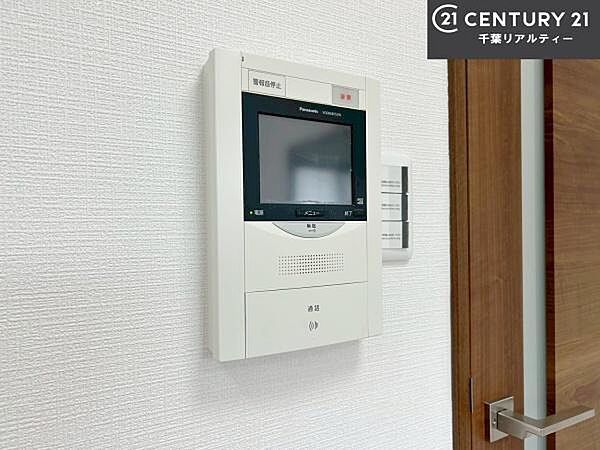 TVモニター付きインターホンでお子様のお留守番中なども安心ですね。