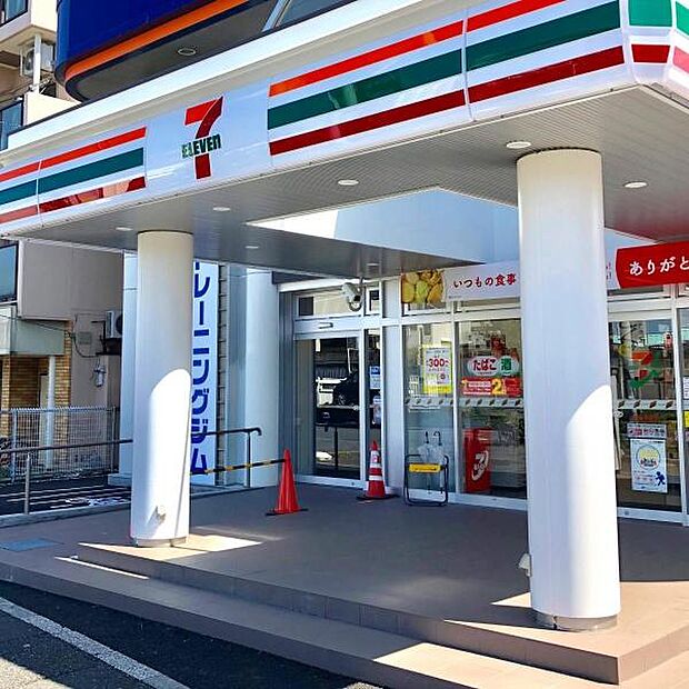 セブンイレブン船橋市場店まで400m