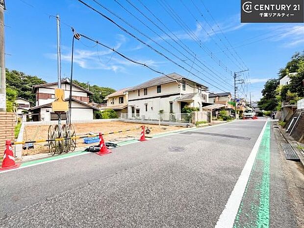 物件探しのご条件・ご要望・ご質問など、何なりと弊社スタッフまでお申し付けください！不動産に関することなら、どのようなことでも誠心誠意対応させて頂きます。