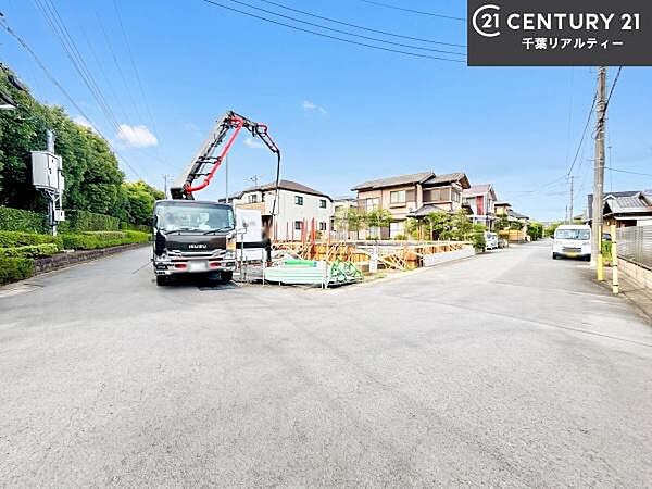 周辺環境や、お客様のご希望に合った物件も一緒にご案内を致します。住宅ローンアドバイザーによるご相談も承ります。当社はお問い合わせに即対応します！お待たせしません！