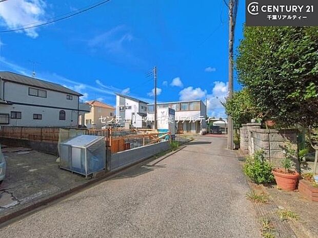 周辺環境や、お客様のご希望に合った物件も一緒にご案内を致します。住宅ローンアドバイザーによるご相談も承ります。当社はお問い合わせに即対応します！お待たせしません！