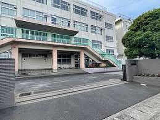 市川市立大野小学校まで240m