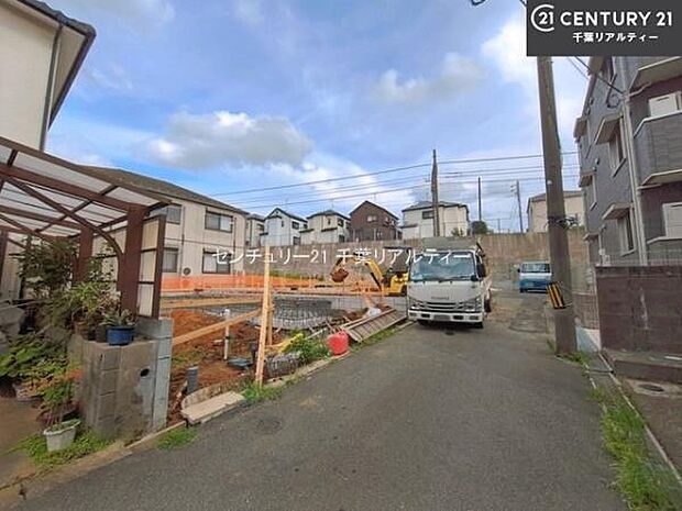 周辺環境や、お客様のご希望に合った物件も一緒にご案内を致します。住宅ローンアドバイザーによるご相談も承ります。当社はお問い合わせに即対応します!お待たせしません!