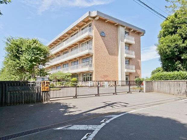 富里市立富里南中学校まで600m