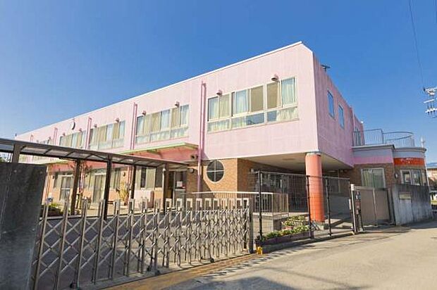 高津幼稚園まで509m