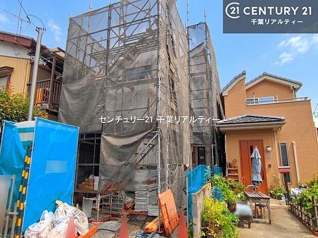 建築途中だからこそ分かる構造のしっかりさ。完成後は理想の住まいとしてお迎えします。これから仕上がる内装にも注目！新生活が楽しみになる住まいです。