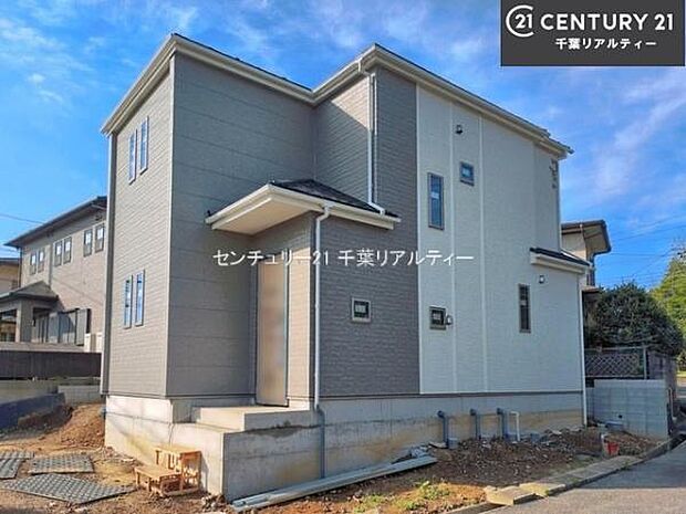 物件探しのご条件・ご要望・ご質問など、何なりと弊社スタッフまでお申し付けください!不動産に関することなら、どのようなことでも誠心誠意対応させて頂きます。