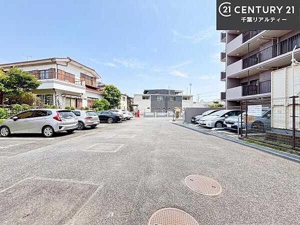 詳しい空き状況が知りたい場合はお気軽にお問い合わせください！周辺環境や、お客様のご希望に合った物件も一緒にご案内を致します。住宅ローンアドバイザーによるご相談も承ります。