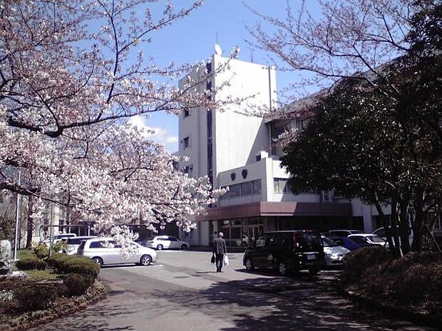 千葉県立千葉中学校まで480m