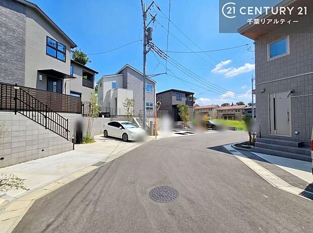 周辺環境や、お客様のご希望に合った物件も一緒にご案内を致します。住宅ローンアドバイザーによるご相談も承ります。当社はお問い合わせに即対応します！お待たせしません！