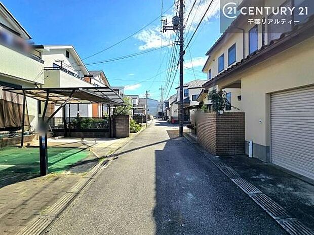 周辺環境や、お客様のご希望に合った物件も一緒にご案内を致します。住宅ローンアドバイザーによるご相談も承ります。当社はお問い合わせに即対応します!お待たせしません!