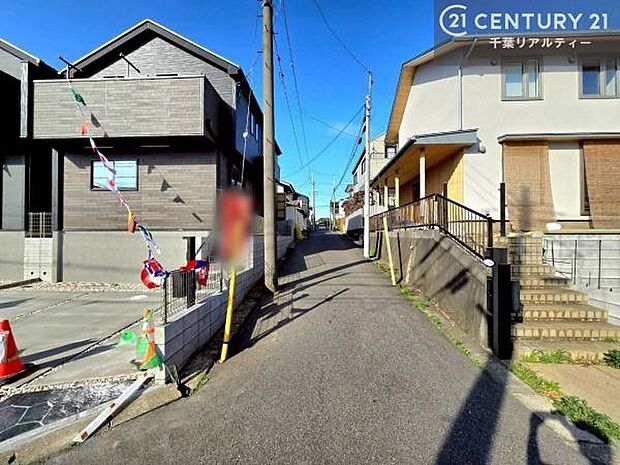 周辺環境や、お客様のご希望に合った物件も一緒にご案内を致します。住宅ローンアドバイザーによるご相談も承ります。当社はお問い合わせに即対応します!お待たせしません!