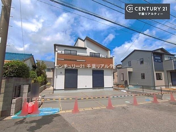 周辺環境や、お客様のご希望に合った物件も一緒にご案内を致します。住宅ローンアドバイザーによるご相談も承ります。当社はお問い合わせに即対応します!お待たせしません!