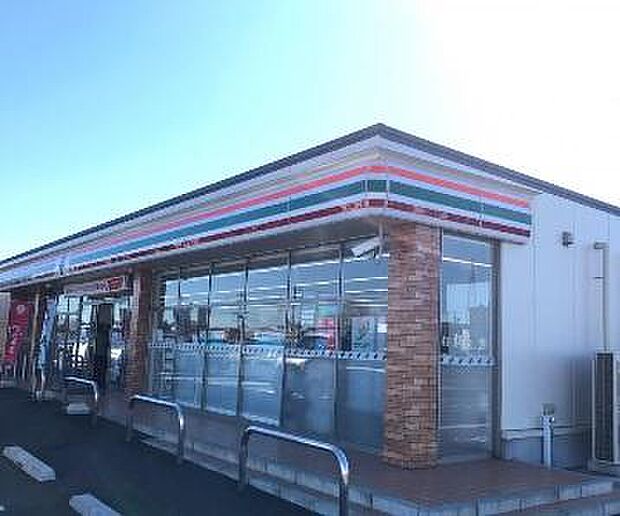 セブンイレブン千葉大日町店まで606m